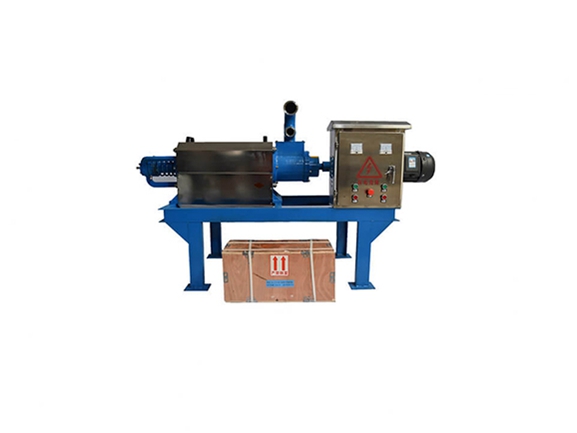 Pig manure treatment and manure separator
