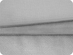 What is the differences between the characteristics of sintered mesh and sintered felt?